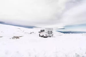 Viajar en autocaravana o camper en invierno