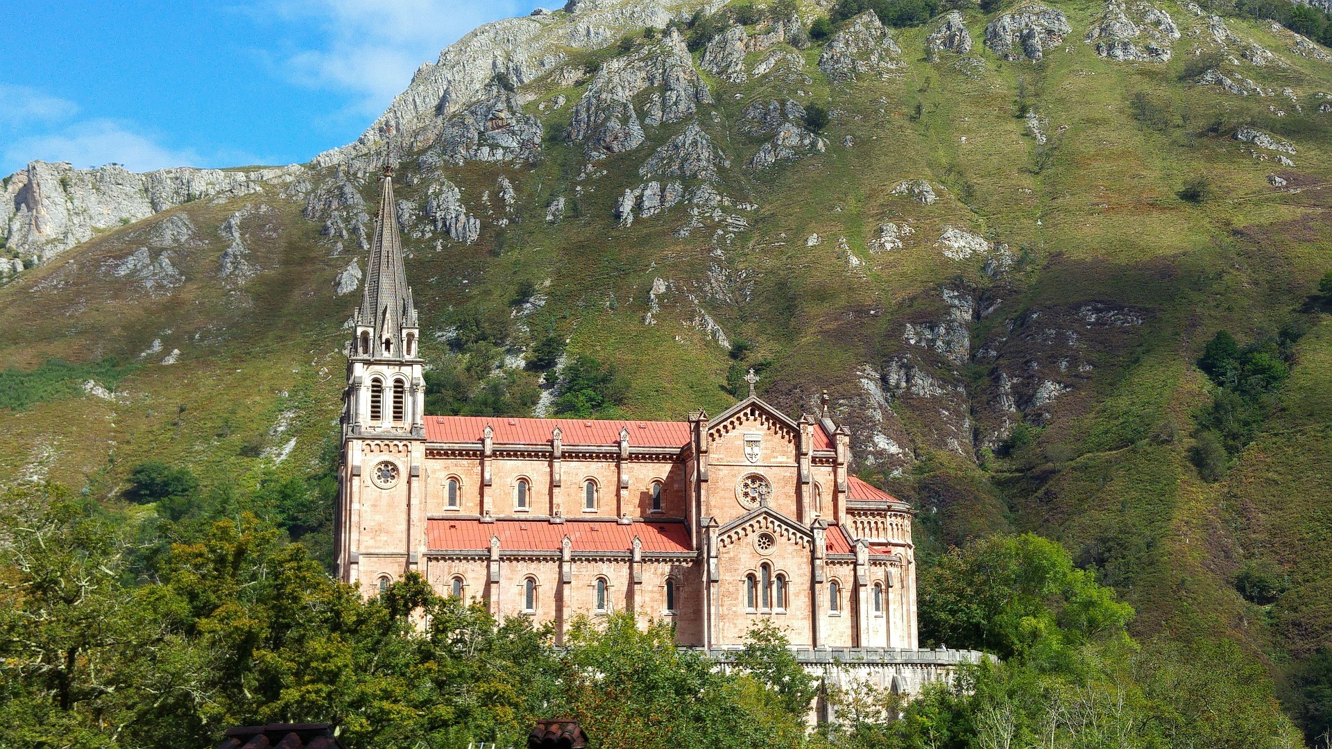 Ruta por los Picos de Europa en autocaravana o camper: itinerario de 4 días y áreas donde pernoctar 1 Ruta por los Picos de Europa en autocaravana o camper 2